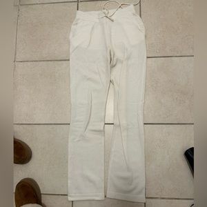 Gentle herd wool joggers